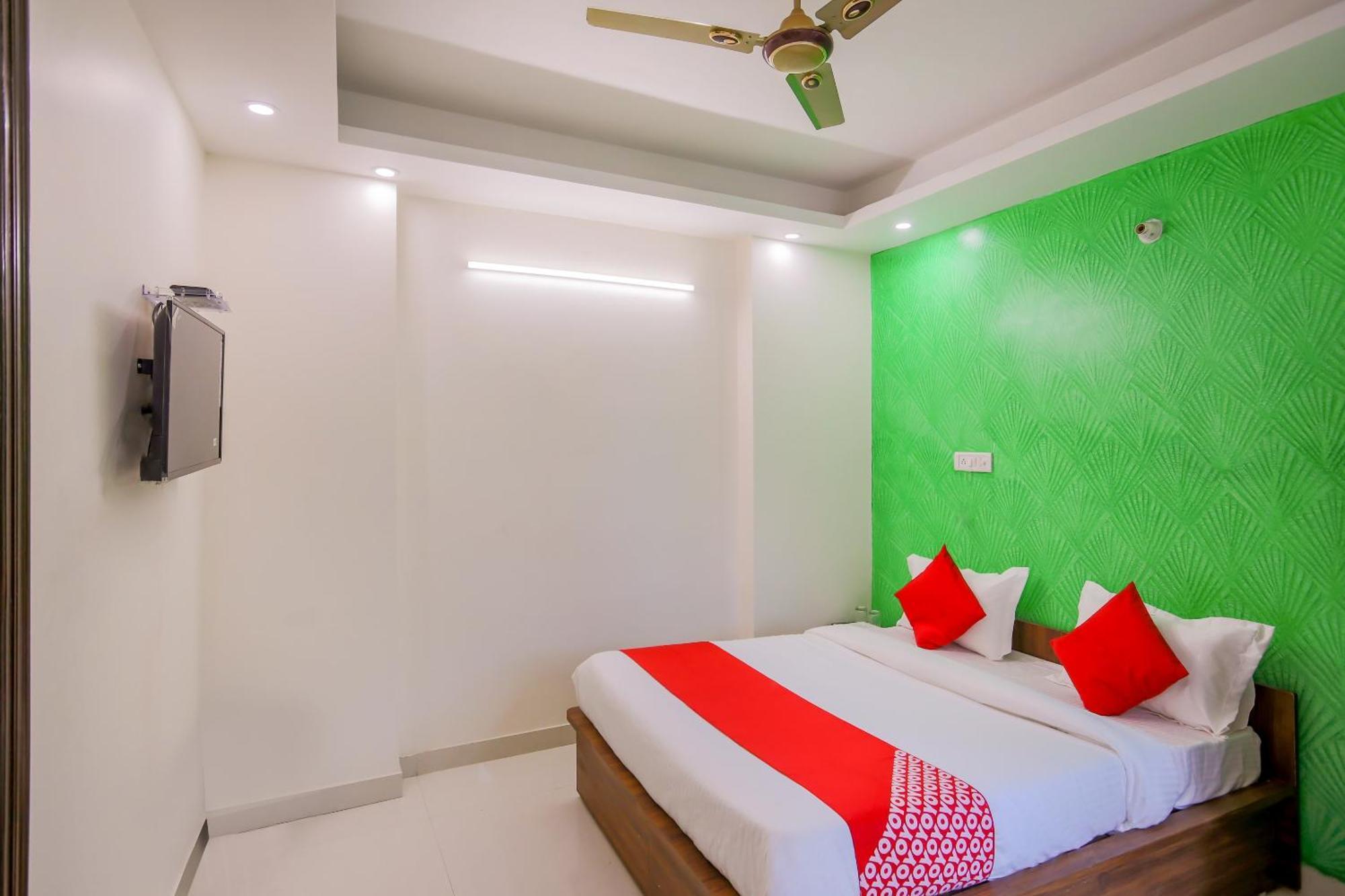 Hotel O Mahipalpur Extension Near Airport New Delhi Eksteriør billede
